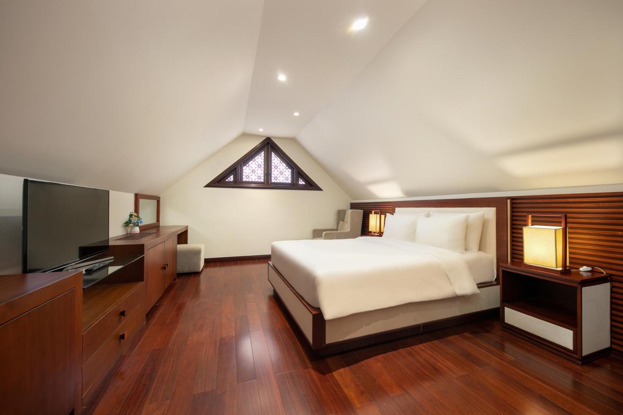 Abogo Luxury Villa *