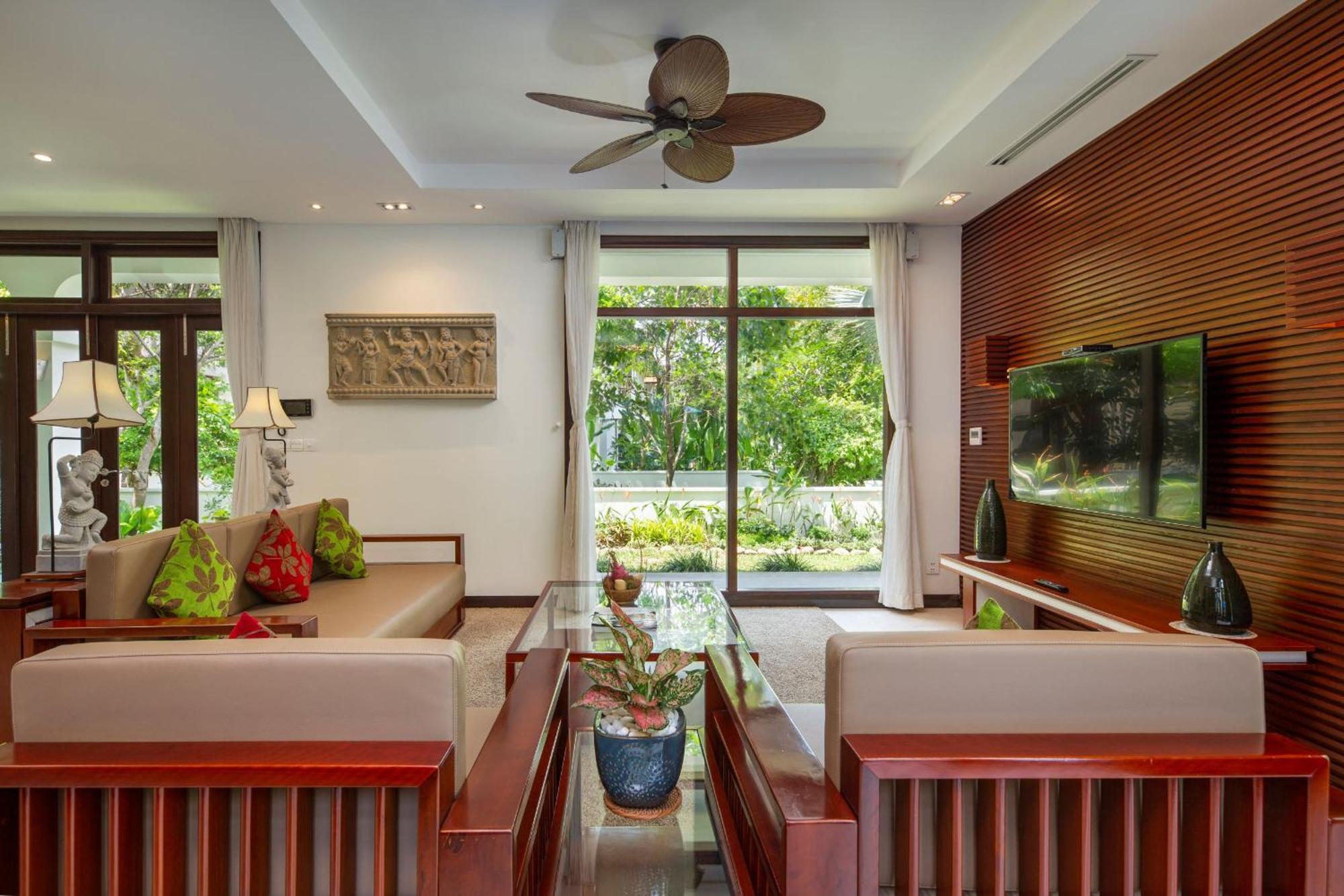 Abogo Luxury Villa