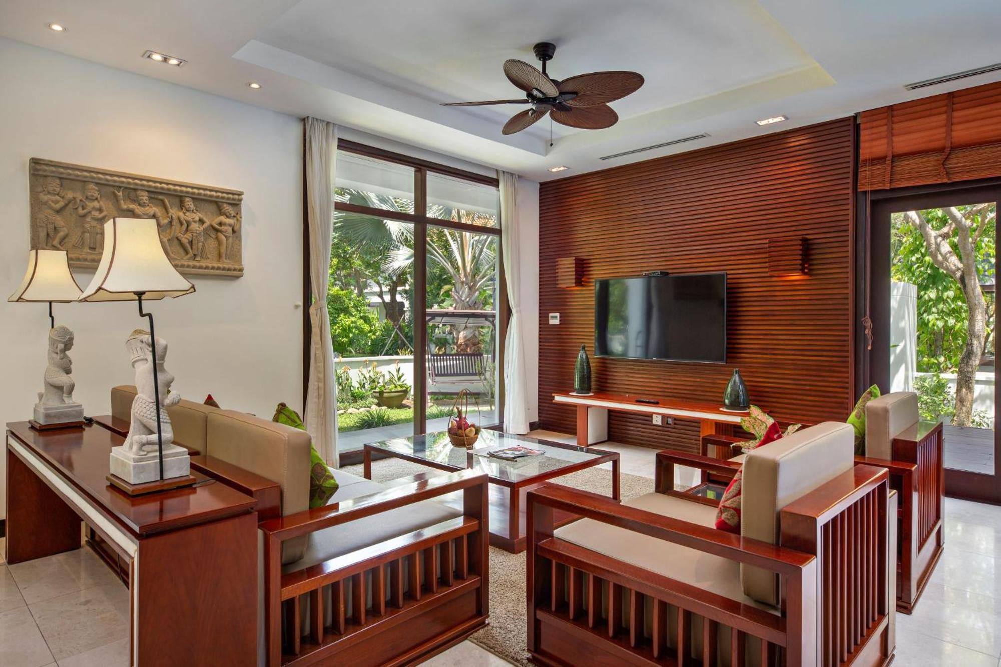 Abogo Luxury Villa *