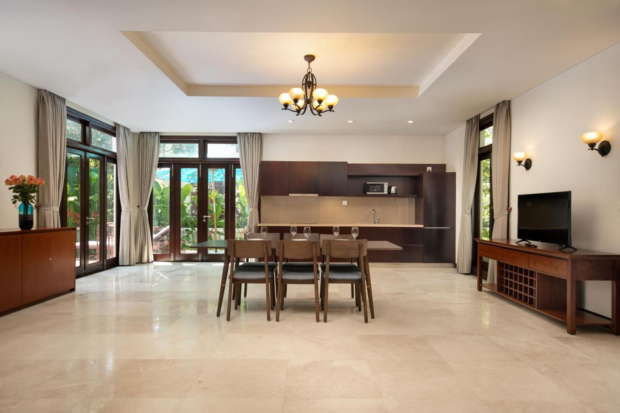 Abogo Luxury Villa *